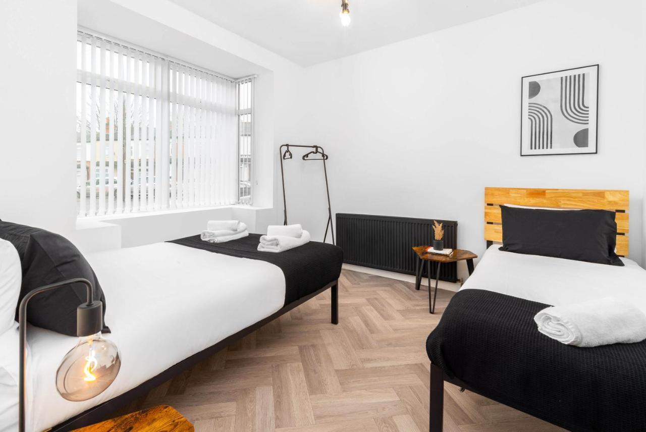 Cozy, Chic, And Convenient, 10 Mins To Centre * Birmingham