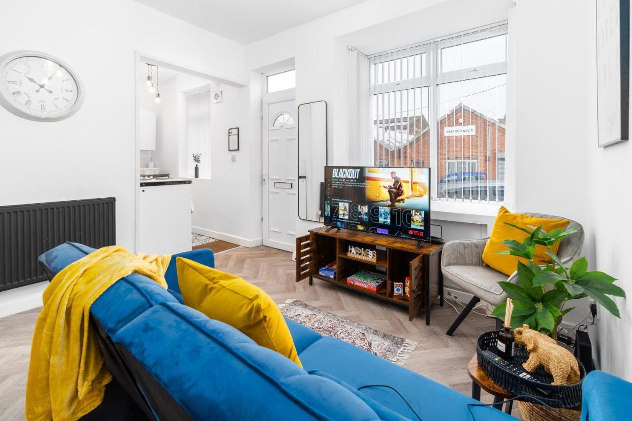 Apartment Cozy, Chic, And Convenient, 10 Mins To Centre *