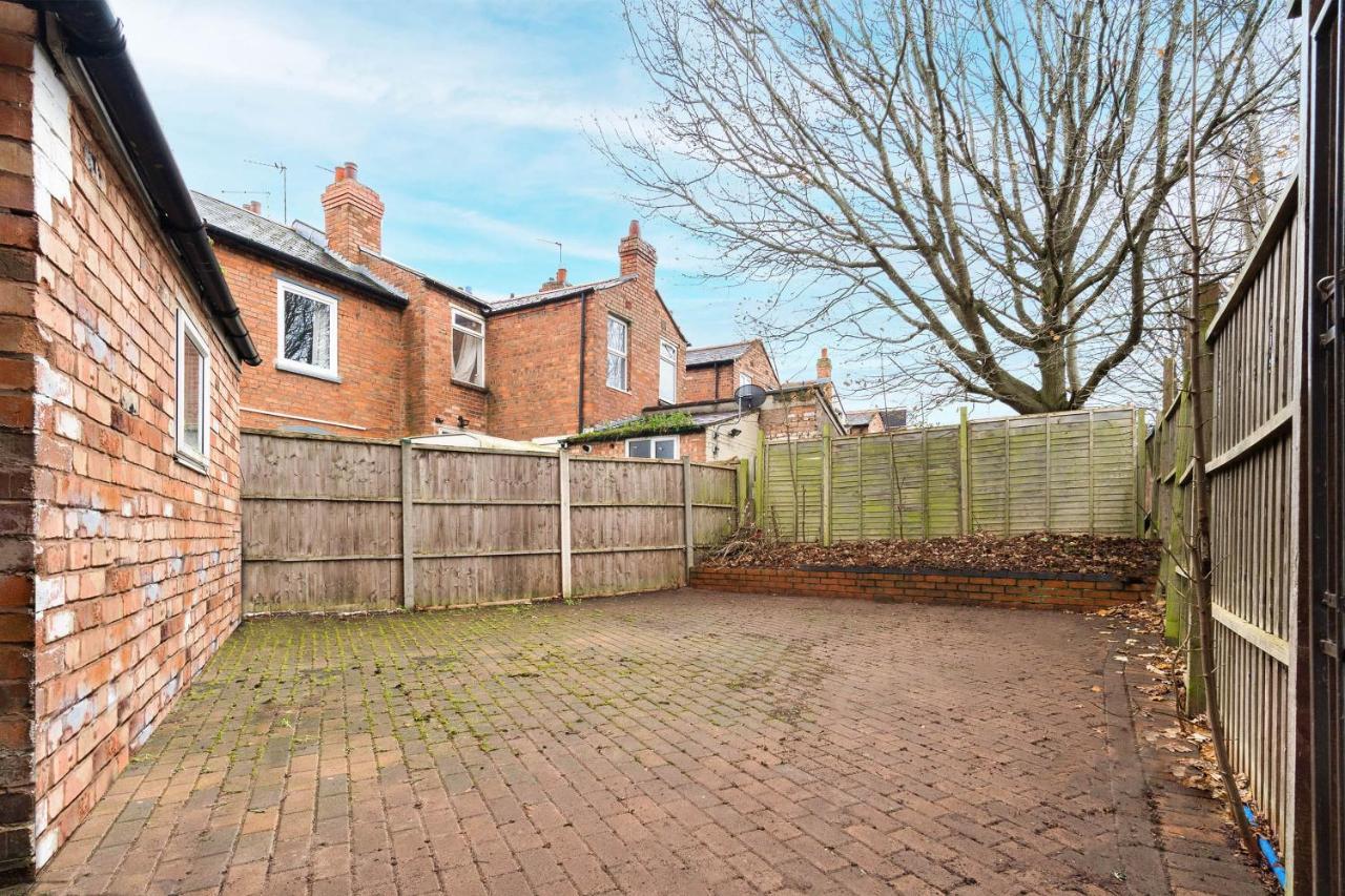 Cozy, Chic, And Convenient, 10 Mins To Centre Apartment Birmingham